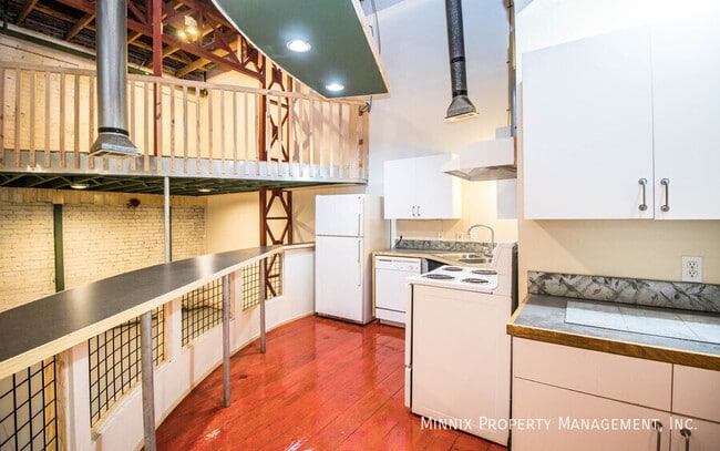 Photo - 607 Main St Unidad 2