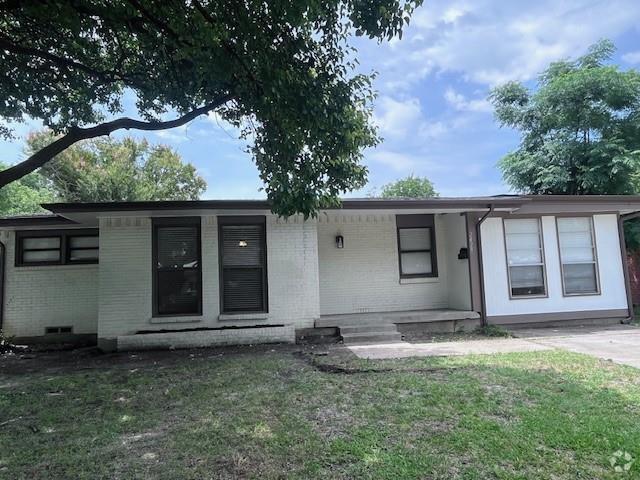 Building Photo - 2428 Klondike Dr Rental