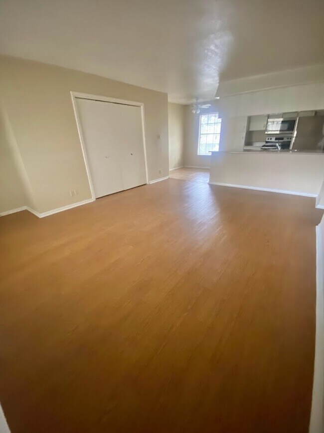 Photo - K002 - Pointe #61 Unit 61