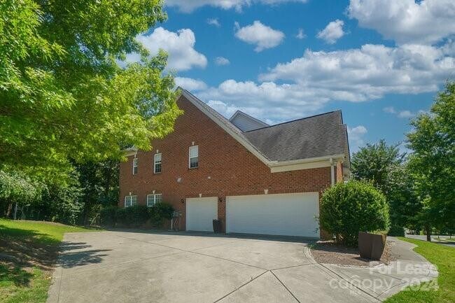 Photo - 13620 Glen Abbey Dr