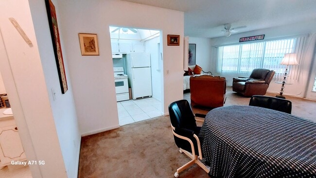 Photo - 160 Preston Way