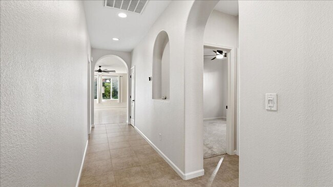 Photo - 1528 Morning Glory Ln