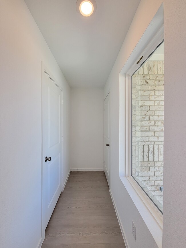 Photo - 1519 Gardenia Grv Ln