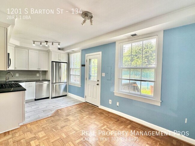 Photo - 1201 S Barton St