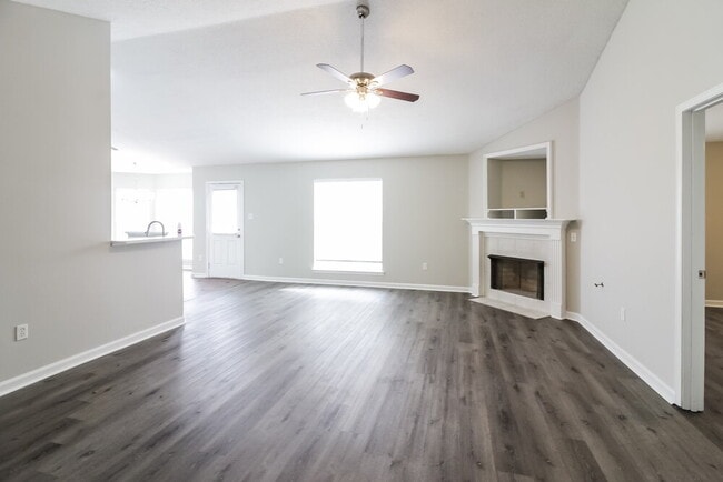 Photo - 6736 Quimby Dr