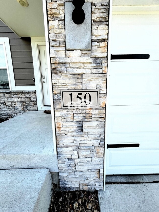 150 Dakota Cir