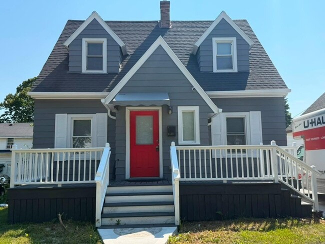Building Photo - 4640 N 54th St