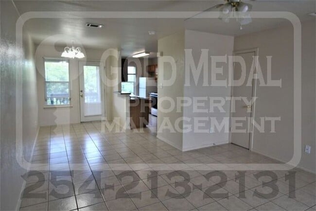 Photo - 1619 Inca Dr