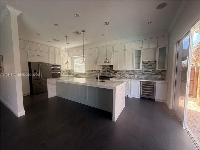 Photo - 8835 NW 168th St