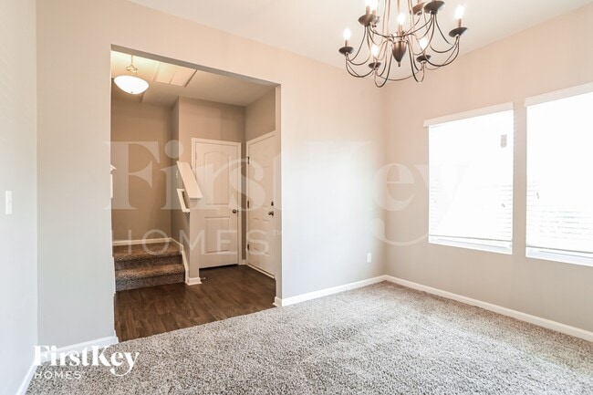 Photo - 12558 Garron Rd