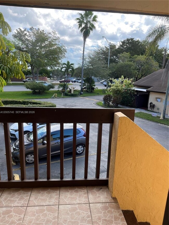 Photo - 6661 SW 137th Ct Unit 8D