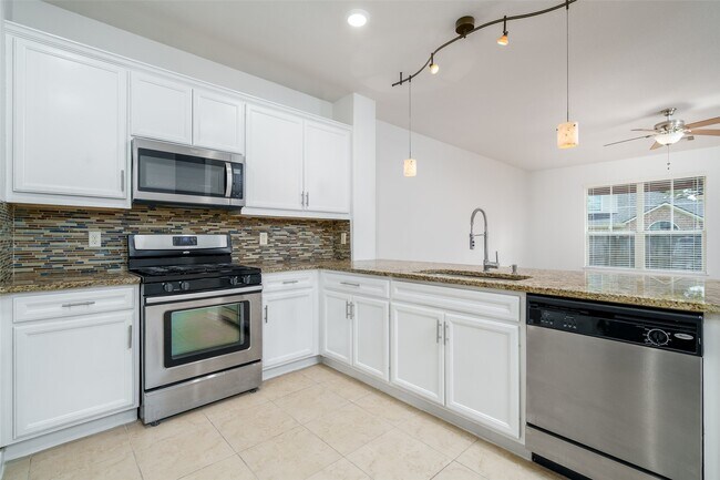 Photo - 17607 Sulphur Strm Ct
