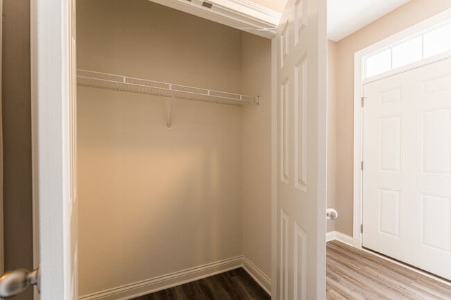 Photo - 2368 Concord Dr