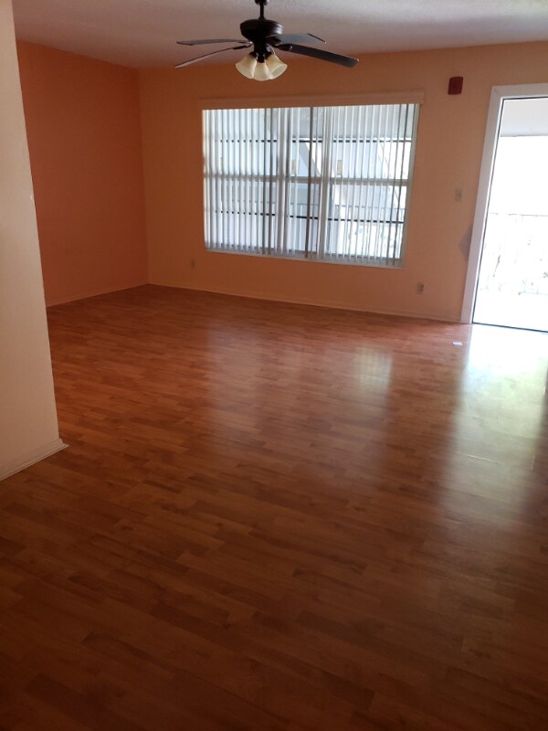 Photo - 2901 NW 47th Terrace Unidad 348B