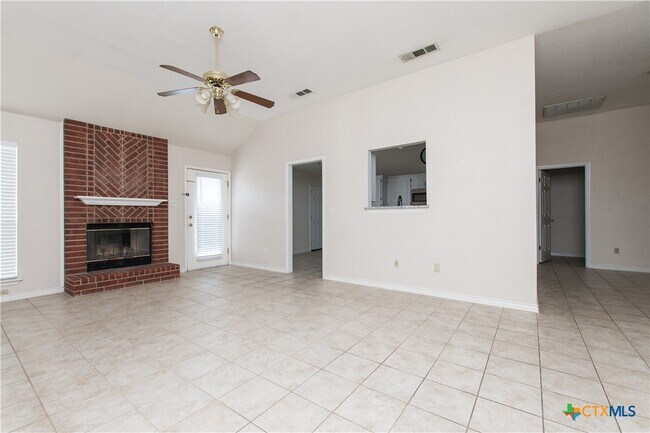 Photo - 4713 Stagecoach Trail