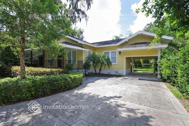 Photo - 290 E 1st St