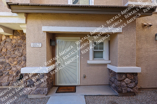 Photo - 4057 E Windsor Dr