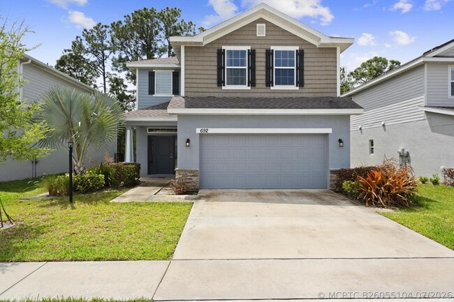 Photo - 692 NE Turtleback Trail
