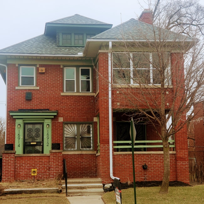 Photo - 16912 Fairfield St Apartment Unit 16912 lower