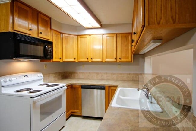 Photo - 3 Bedroom / 1.5 Bath Townhome in Gretna!!