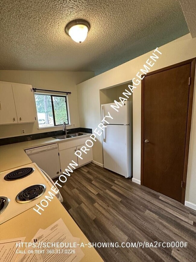 7507 Mullen Rd SE Unit B