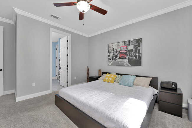 Photo - 902 Bay Breeze Cove