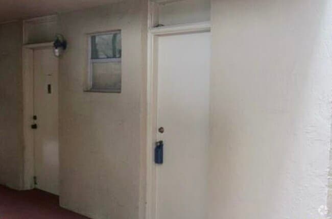 Building Photo - 406 NW 68th Ave Unit 104 Rental