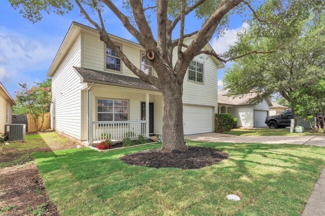 Building Photo - 2101 Charlotte Estates Dr