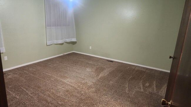 Photo - 2850-27 1/2 27 1/2 Rd