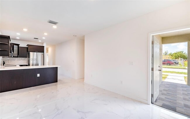 Photo - 4803 NW 23rd Ave