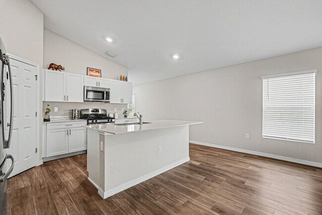 Photo - 14919 Sterling Spur Ave