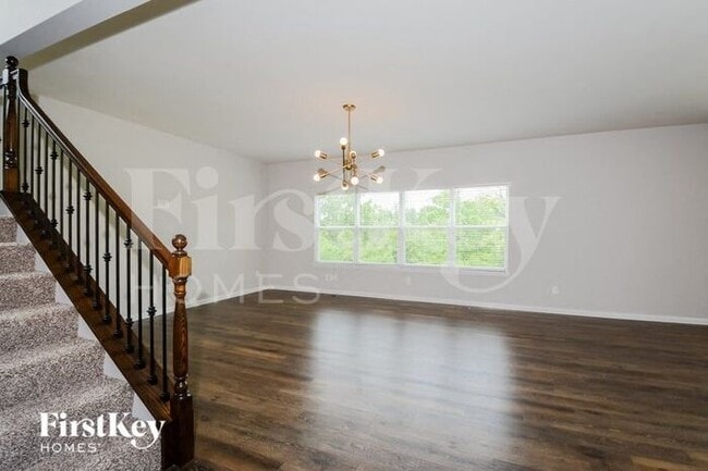 Photo - 726 Winding Bluffs Dr