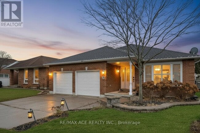 Photo - 52 Foster Creek Dr