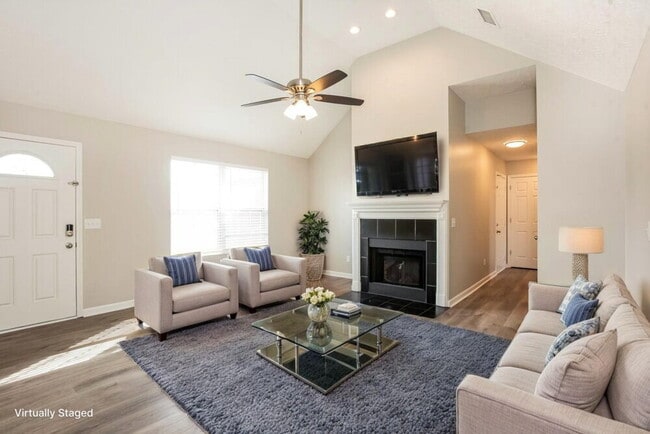 Photo - 517 Hackney Dr