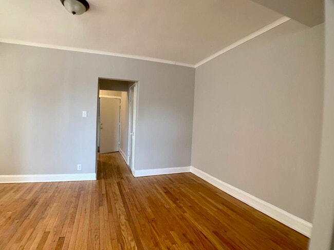 Photo - 1101 N Avers Ave Unidad 2