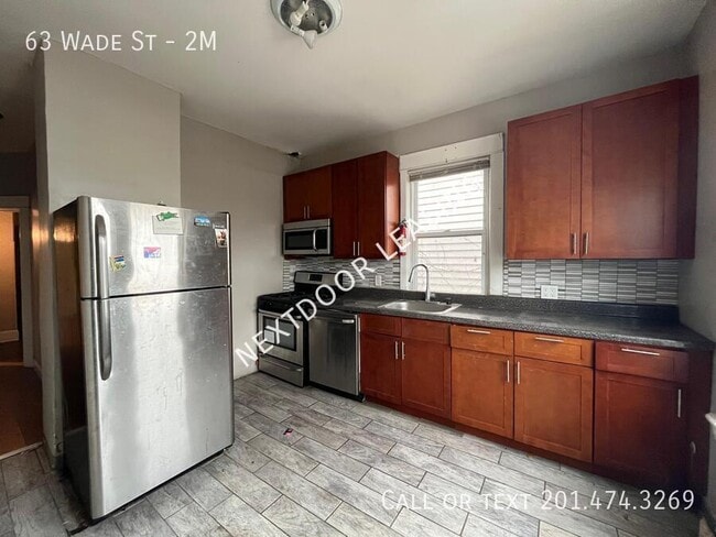 Building Photo - 63 Wade St Unit 2M