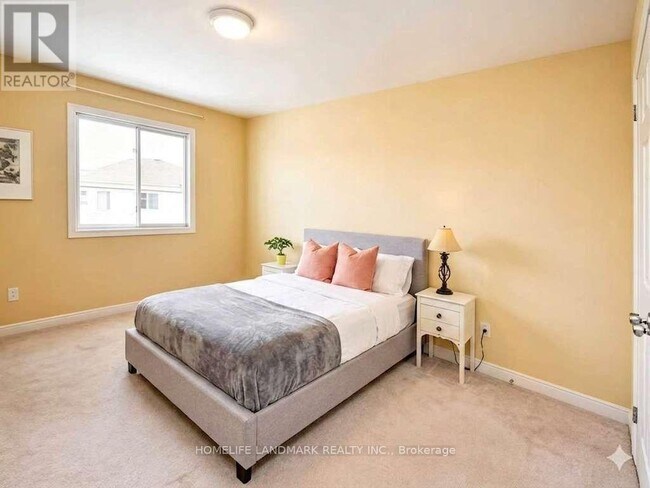 Photo - 898 Blythwood Rd