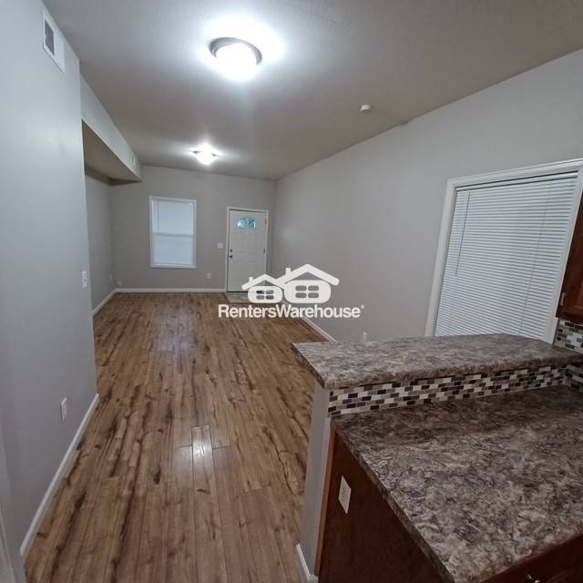 Photo - 4413 Umatilla St