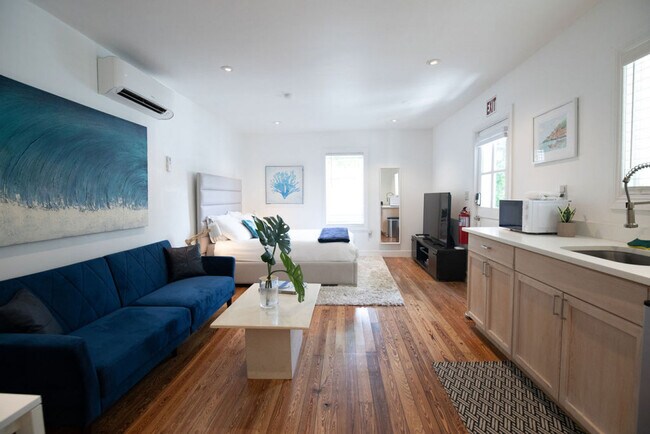 40 Phoenetia Ave Unit SI ID1056485P