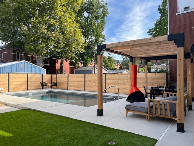 Photo - 3637 Shenandoah Ave Unidad 2E