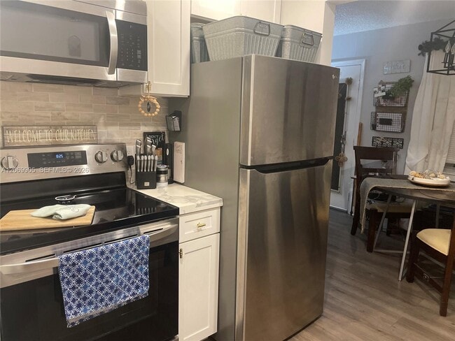 Photo - 1401 SW 134th Way Unidad 305C