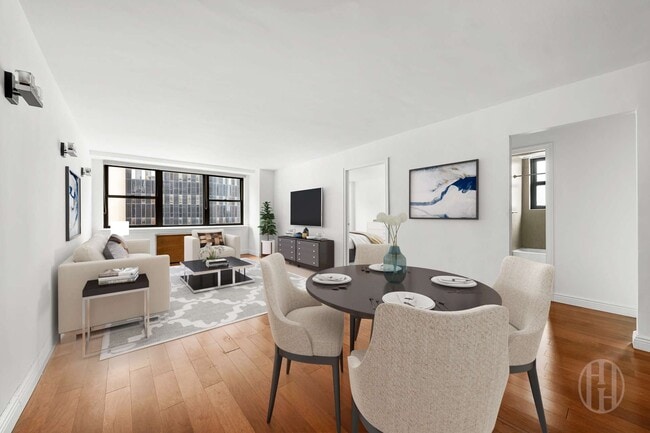 Photo - 225 E 36th St Unidad 9-E