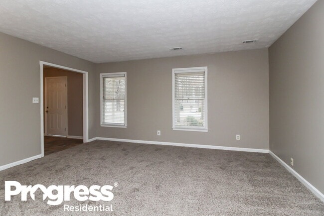 Photo - 505 Planceer Pl