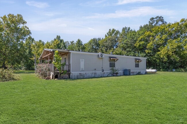 Photo - 806 Co Rd 2112