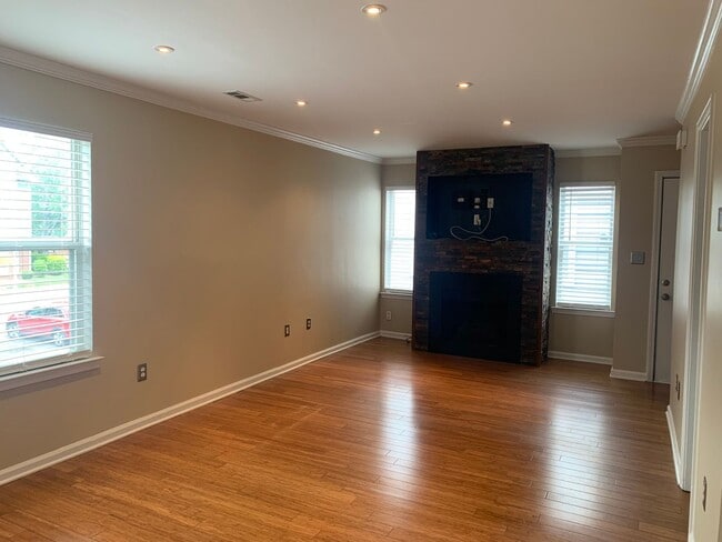 Photo - 3-Story Townhome in Historic Fourth Ward – Uptown Living