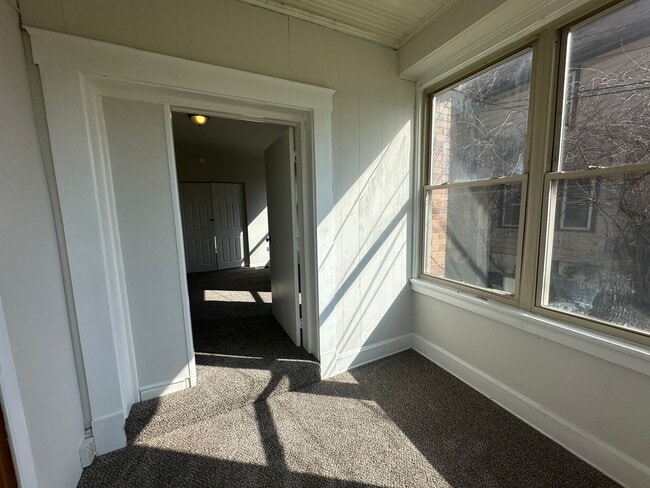 Photo - CHEVIOT - Roomy 3 bed 1 bath upstairs in 2...
