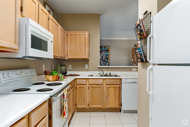 1BR, 1BA - 861 SF | B