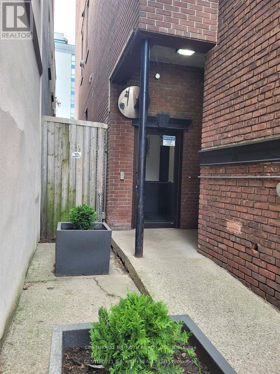 Photo - 19 Dunlop St W Unité 205