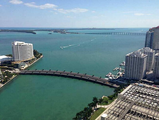 Building Photo - 495 Brickell Ave Unit 3709 Rental