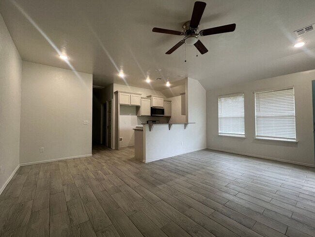 Photo - 1210 SW New York Ave Unidad 1210 SW New York-  B